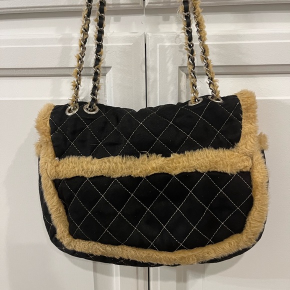 Shearling Quilted Flap Bag Black and Tan - Picture 4 of 4